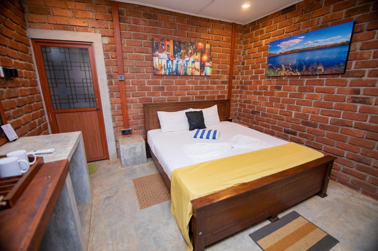 Click Hiriketiya Hotel Диквела Екстериор снимка